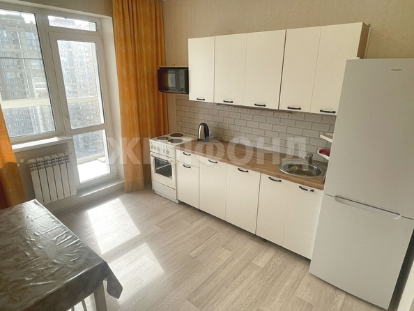 
  Сдается 1-комн. квартира, 39 м², Дуси Ковальчук ул, д. 244
. Фото 1.