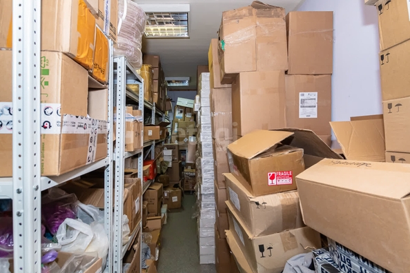 
   Продам помещение, 383.6 м², Бердское ш, 61

. Фото 6.