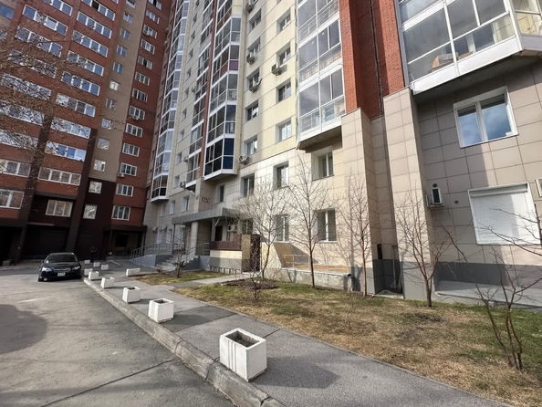 
   Продам 3-комнатную, 96.2 м², Сакко и Ванцетти ул, 31/4

. Фото 35.