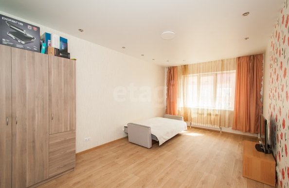 
   Продам 1-комнатную, 46.2 м², Выборная ул, 91/3

. Фото 9.