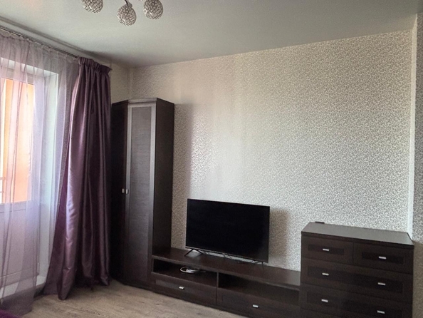 
  Сдам в аренду 1-комнатную квартиру, 42 м², Новосибирск

. Фото 5.