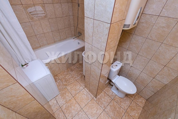 
   Продам 2-комнатную, 59.1 м², Аникина ул, 37/1

. Фото 19.
