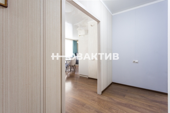 
   Продам 3-комнатную, 101.8 м², Дуси Ковальчук ул, 250

. Фото 7.