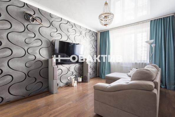 
   Продам 3-комнатную, 101.8 м², Дуси Ковальчук ул, 250

. Фото 9.