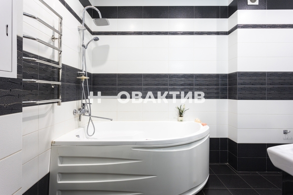 
   Продам 3-комнатную, 101.8 м², Дуси Ковальчук ул, 250

. Фото 23.