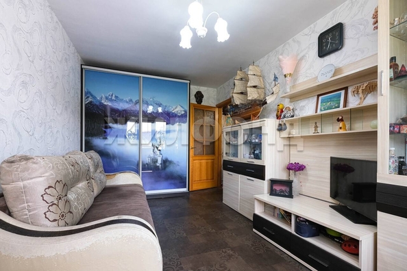 
  Продается 3-комн. квартира, 56.7 м², Республиканская ул, д. 13
. Фото 2.