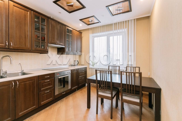 
   Продам 5-комнатную, 101.7 м², Краснообск, 2

. Фото 3.