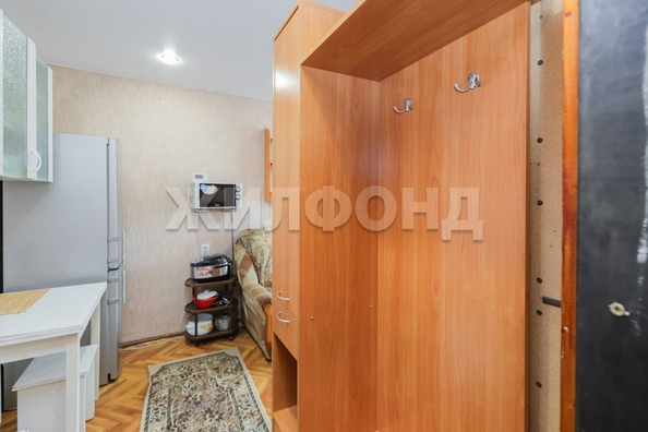 
   Продам комнату, 18 м², Сибиряков-Гвардейцев ул, 44/5

. Фото 12.