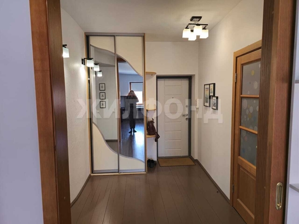 
  Сдам в аренду 2-комнатную квартиру, 54 м², Новосибирск

. Фото 12.