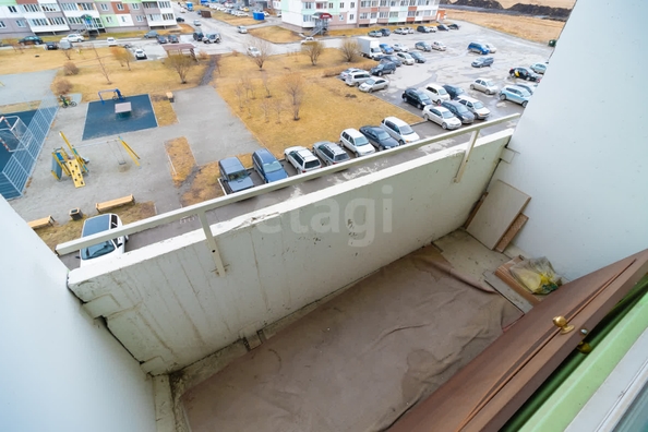 
   Продам 1-комнатную, 32.5 м², Титова ул, 276

. Фото 17.