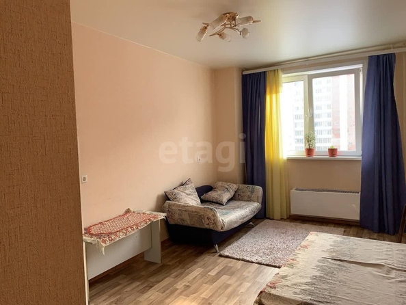 
  Сдам в аренду 1-комнатную квартиру, 44 м², Новосибирск

. Фото 1.