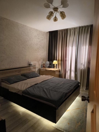 
   Продам 2-комнатную, 56 м², Театральная ул, 2а

. Фото 1.
