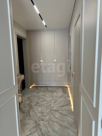 
   Продам 3-комнатную, 74.7 м², Большевистская ул, 132

. Фото 2.