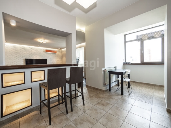 
   Продам 3-комнатную, 90 м², Красный пр-кт, 99

. Фото 15.