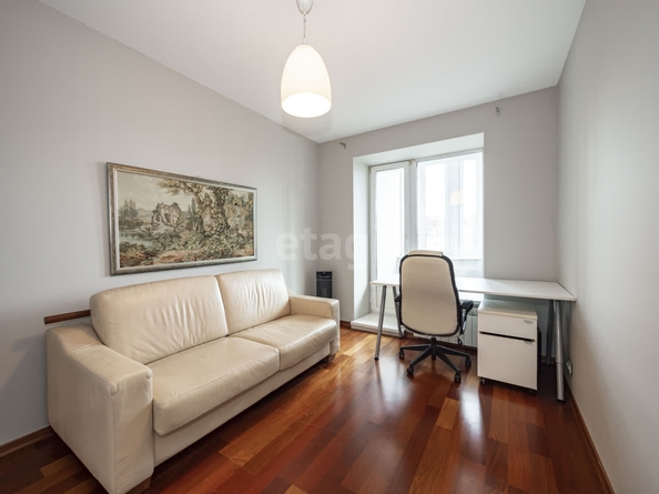 
   Продам 3-комнатную, 90 м², Красный пр-кт, 99

. Фото 22.