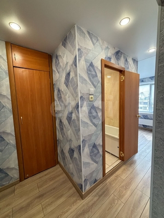 
   Продам 1-комнатную, 29.9 м², Кропоткина ул, 120

. Фото 8.