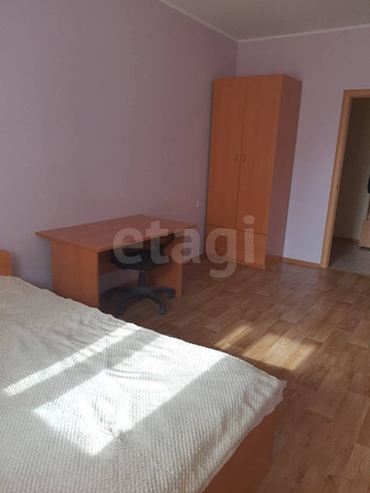 
  Сдам в аренду 2-комнатную квартиру, 57 м², Новосибирск

. Фото 3.