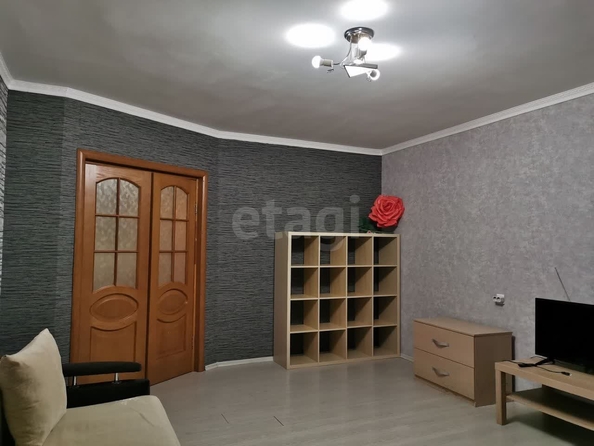 
  Сдам в аренду 1-комнатную квартиру, 52.4 м², Новосибирск

. Фото 3.