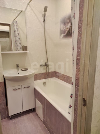 
  Сдам в аренду 1-комнатную квартиру, 33 м², Новосибирск

. Фото 7.