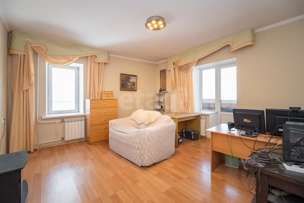 
   Продам 3-комнатную, 89.7 м², Ватутина ул, 41/1

. Фото 1.