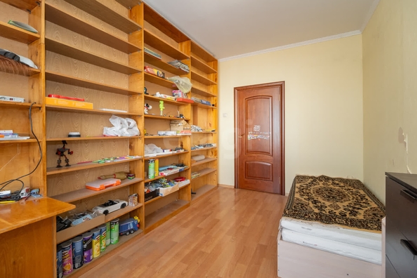 
   Продам 3-комнатную, 89.7 м², Ватутина ул, 41/1

. Фото 29.