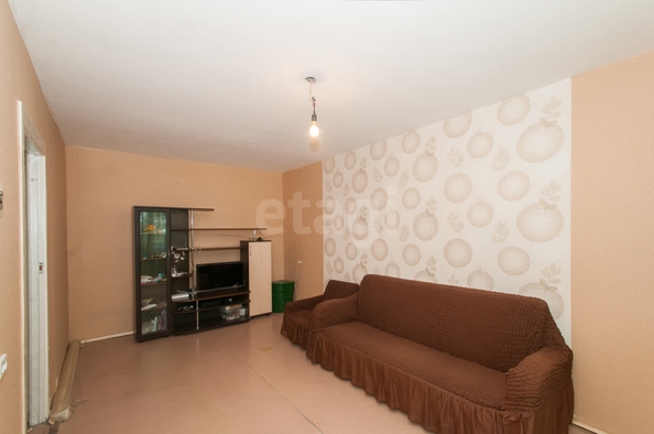 
   Продам 2-комнатную, 43 м², Гусинобродское ш, 25

. Фото 4.