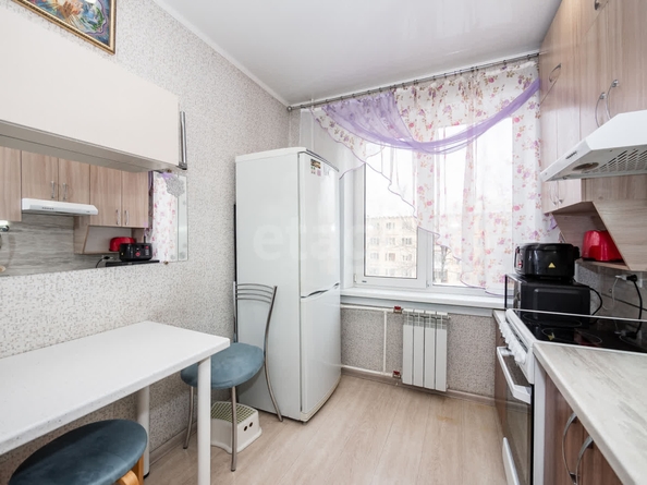
   Продам 3-комнатную, 59.5 м², Объединения ул, 96/1

. Фото 5.