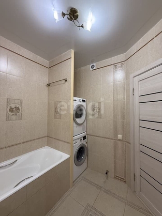 
   Продам 2-комнатную, 72 м², Аникина ул, 16

. Фото 11.