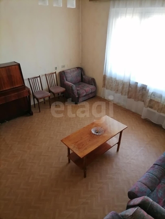 
  Сдам в аренду 2-комнатную квартиру, 60 м², Новосибирск

. Фото 4.