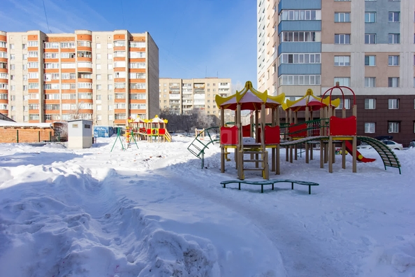
   Продам студию, 27.5 м², Приморская ул, 5

. Фото 13.