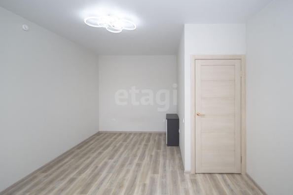
   Продам 1-комнатную, 38.3 м², Красный пр-кт, 331/2

. Фото 9.