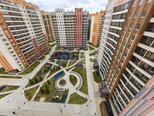 
   Продам 1-комнатную, 38.3 м², Красный пр-кт, 331/2

. Фото 28.