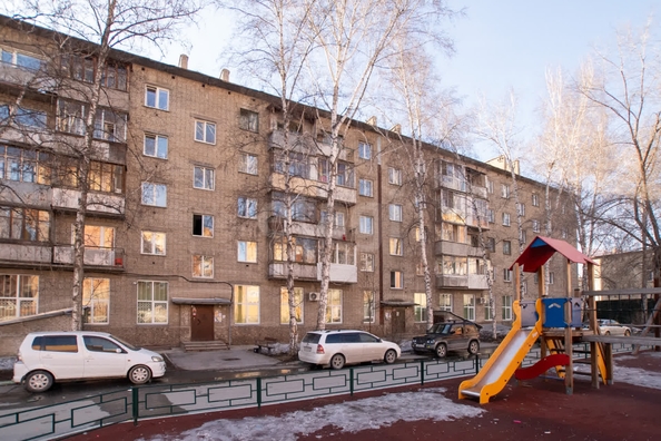
   Продам 2-комнатную, 43.9 м², 1-й Серафимовича пер, 2

. Фото 19.