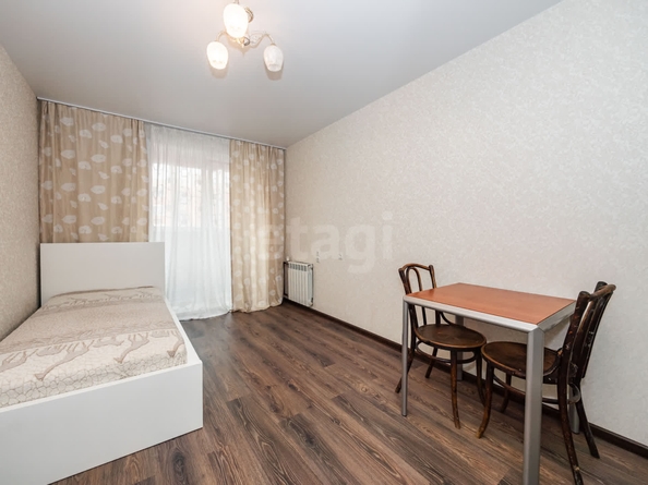 
   Продам 1-комнатную, 38.5 м², Кубовая ул, 113/4

. Фото 25.