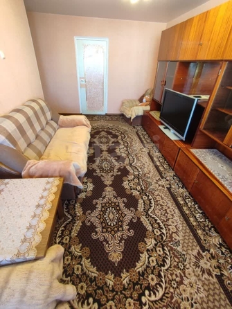 
  Сдам в аренду 3-комнатную квартиру, 61 м², Новосибирск

. Фото 13.