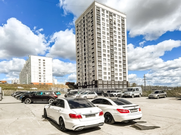 
   Продам 2-комнатную, 56 м², Татьяны Снежиной ул, 42/2

. Фото 28.