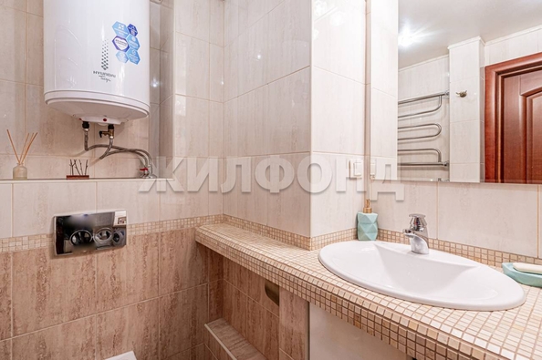 
   Продам 1-комнатную, 37.7 м², В. Высоцкого ул, 38

. Фото 18.