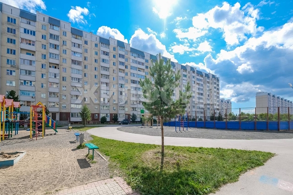 
   Продам 1-комнатную, 30 м², В. Высоцкого ул, 50

. Фото 31.