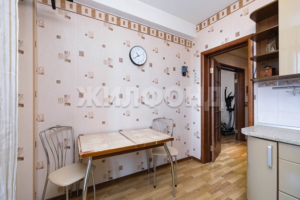 
   Продам 1-комнатную, 43.2 м², Военная ул, 9/1

. Фото 3.