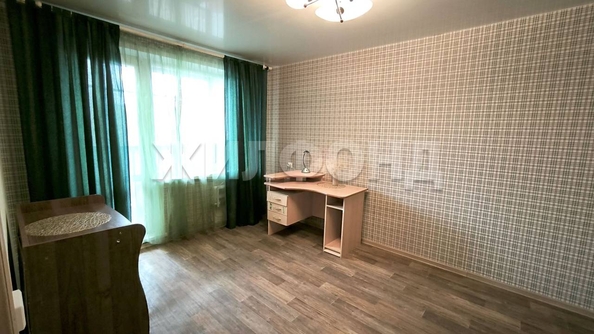 
   Продам 1-комнатную, 29.7 м², Бориса Богаткова ул, 181/1

. Фото 2.