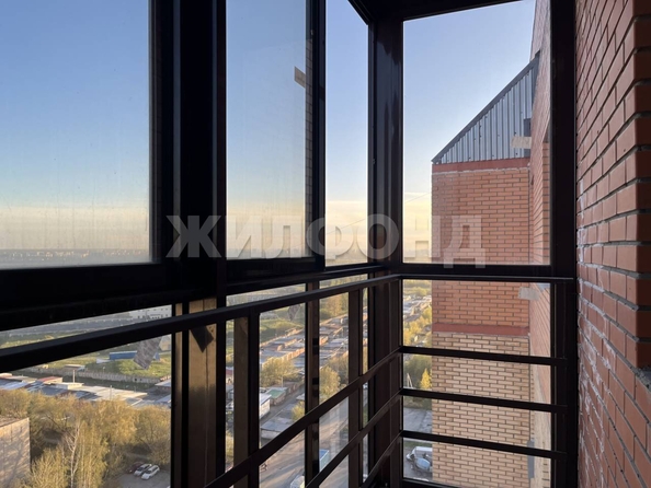
   Продам 1-комнатную, 34.4 м², Ключ-Камышенское Плато ул, 17

. Фото 9.