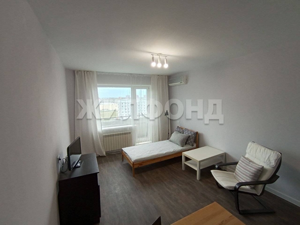 
   Продам 1-комнатную, 37.9 м², Тюленина ул, 1/2

. Фото 4.