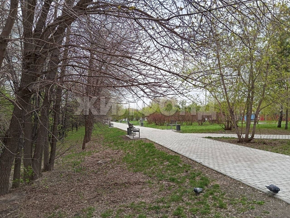 
   Продам 1-комнатную, 37.9 м², Тюленина ул, 1/2

. Фото 15.