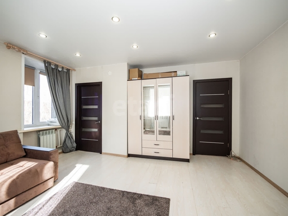 
   Продам 1-комнатную, 31.5 м², Красногорская ул, 41

. Фото 4.