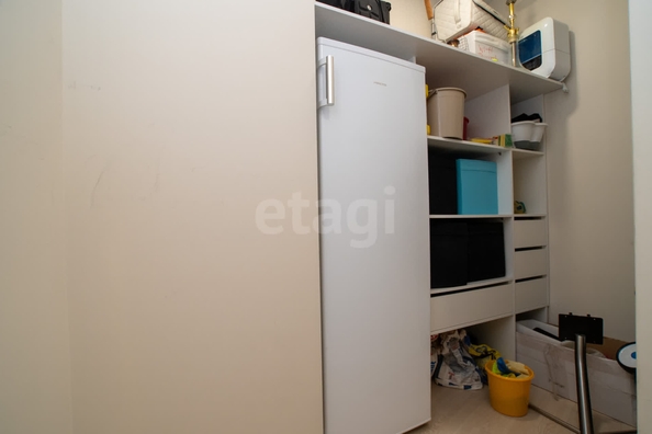 
  Сдам в аренду 4-комнатную квартиру, 145 м², Новосибирск

. Фото 24.