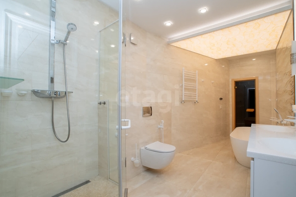 
  Сдам в аренду 4-комнатную квартиру, 145 м², Новосибирск

. Фото 27.