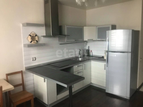 
  Сдам в аренду 1-комнатную квартиру, 36.7 м², Новосибирск

. Фото 2.