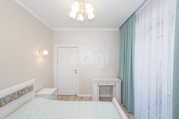 
   Продам 3-комнатную, 70 м², Фабричная ул, 65

. Фото 13.