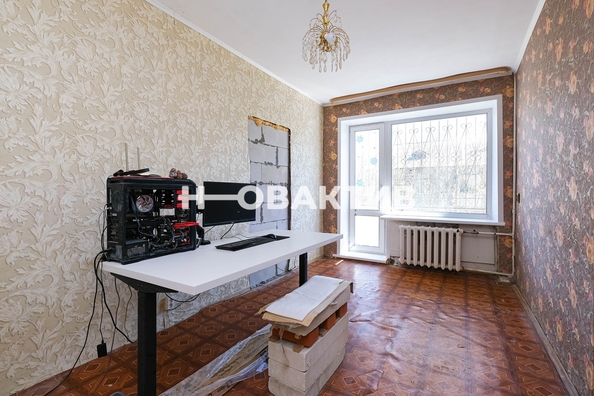 
   Продам 2-комнатную, 43.1 м², Молодежи б-р, 4

. Фото 26.