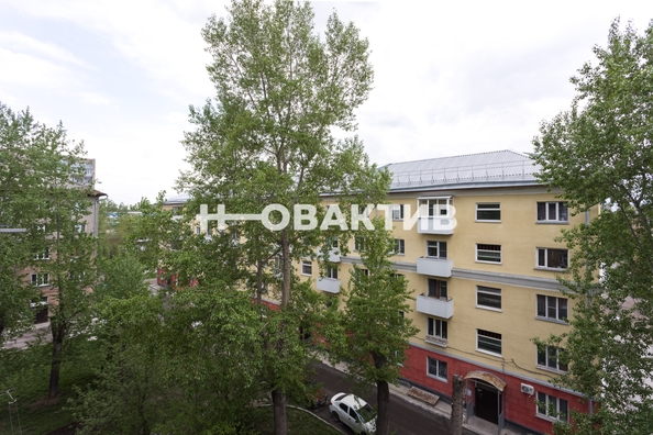 
  Продается 2-комн. квартира, 56 м², Театральная ул, д. 2А
. Фото 30.